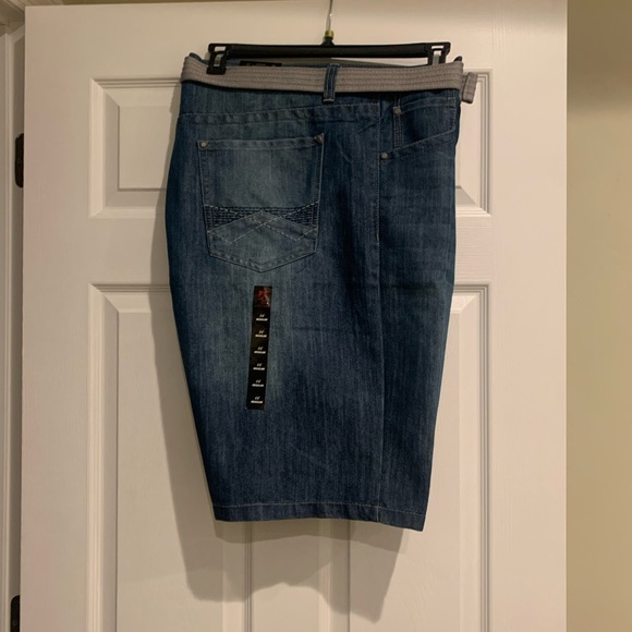 English Laundry Dark Blue Jean Shorts - Picture 1 of 2